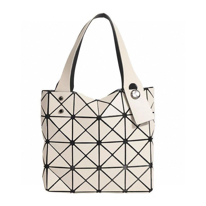 copy-1729753340-closet7202nd_EC82ACECA784_20231009_19.jpeg