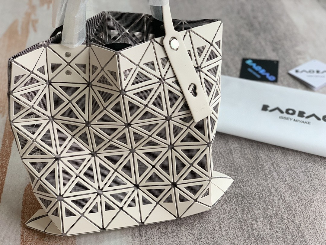 copy-1729752349-closet7202nd_EC82ACECA784_20230923_36.jpg