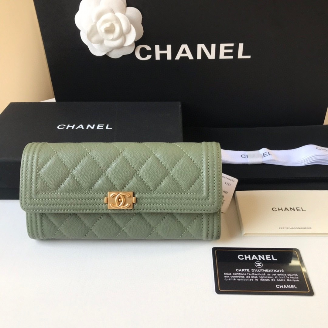 copy-1730442919-closet7202nd_EC82ACECA784_20230302_1.jpg