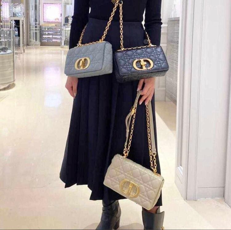 copy-1729739873-closet7202nd_EC82ACECA784_20240406_14.jpg