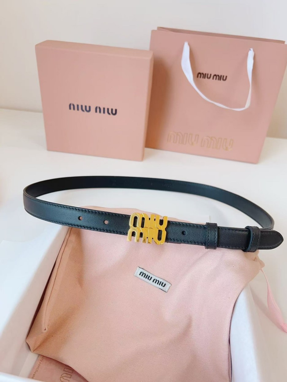 MIU 여성 가죽 벨트08.jpg