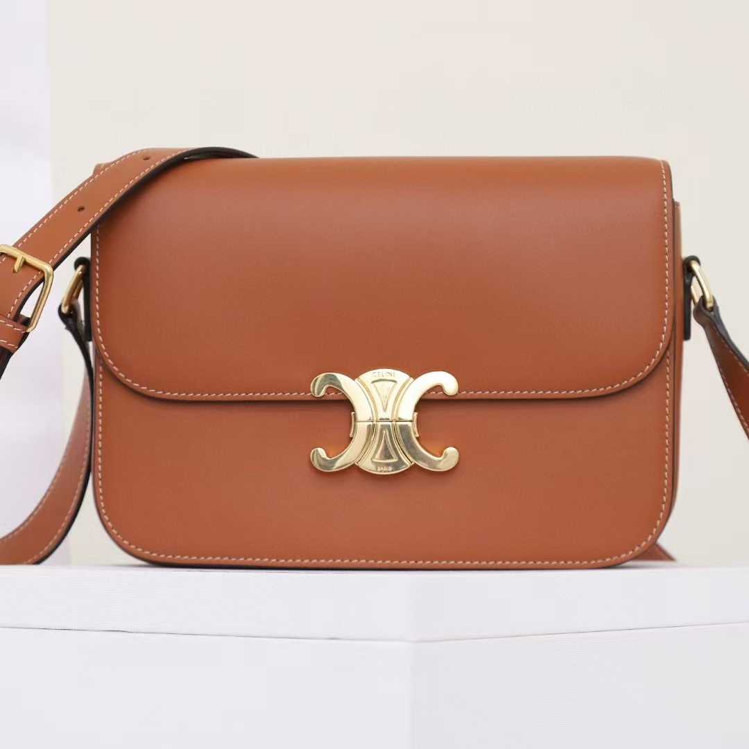 586 셀린 CE (사사)