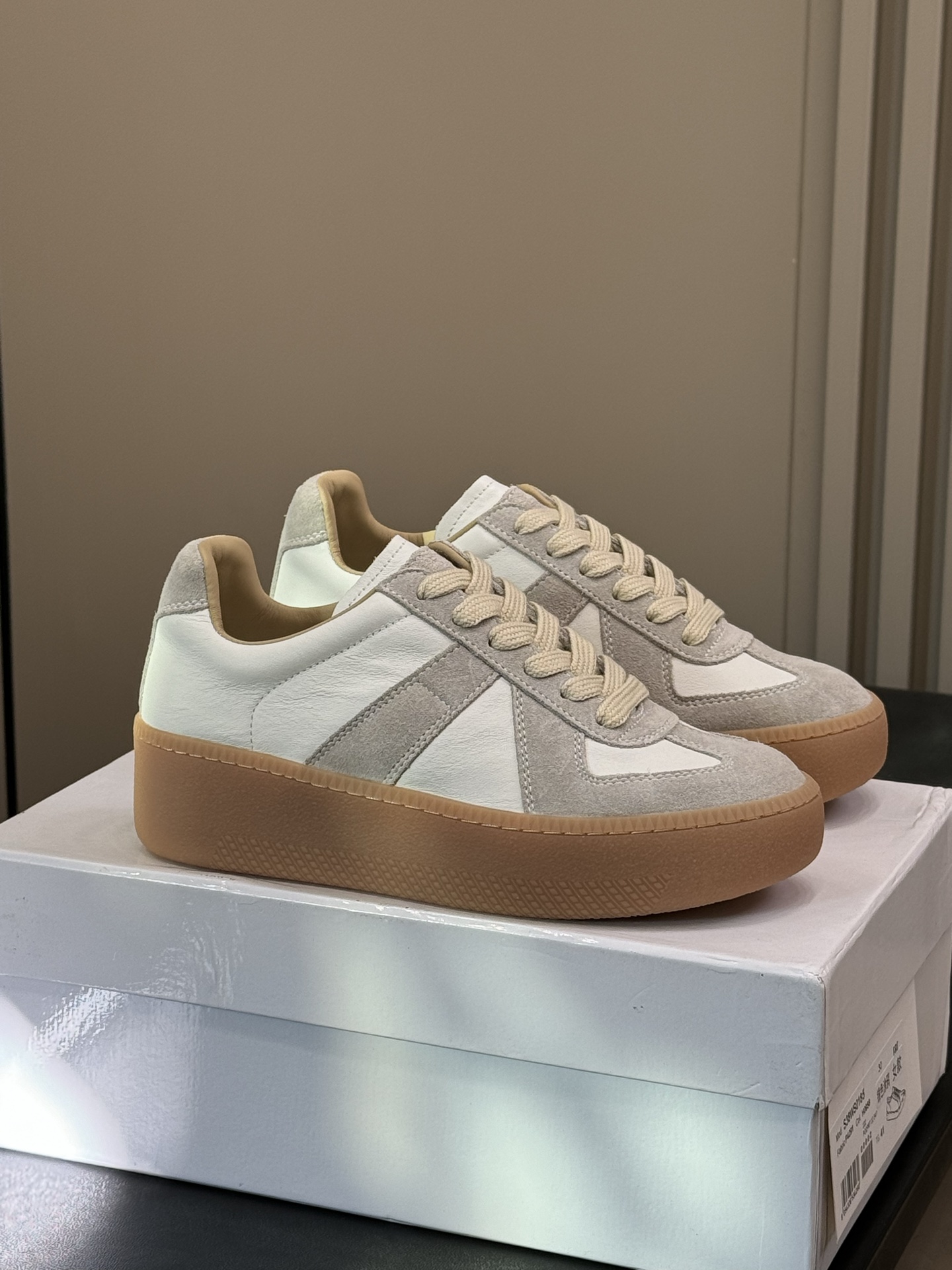 019 메 MAI Replica 웨지 스니커즈